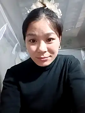 Lyla john online show from 12.22.25