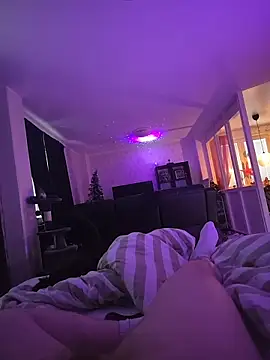 naughtyswecouple online show from 11.08.25