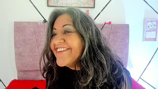 Victoriaa Anderson online show from 02.13.26