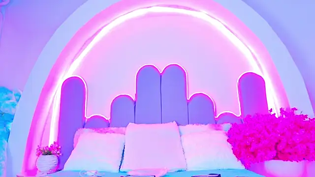 BunnySexyy18 online show from 04.10.26