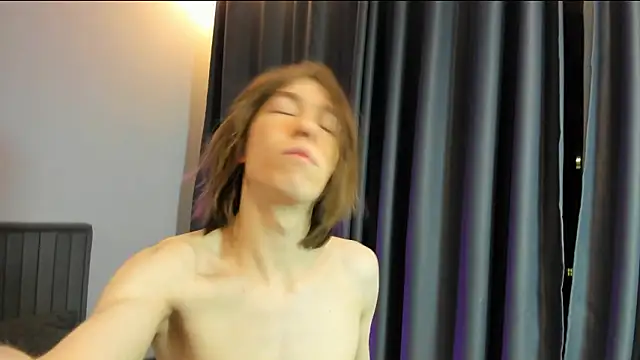 kr1sfemboy online show from 02.18.26