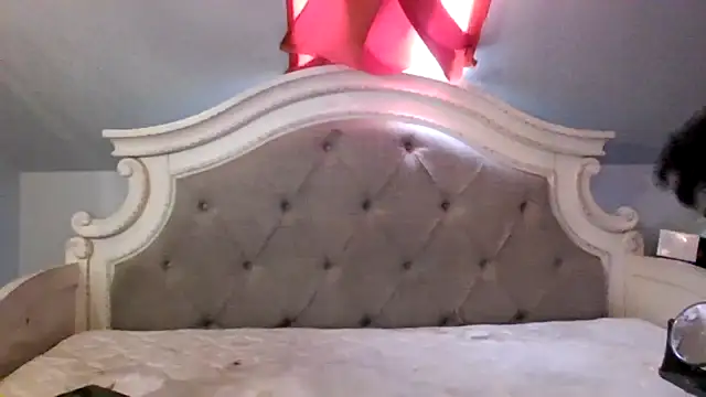 Dusaa  online show from 11.18.25