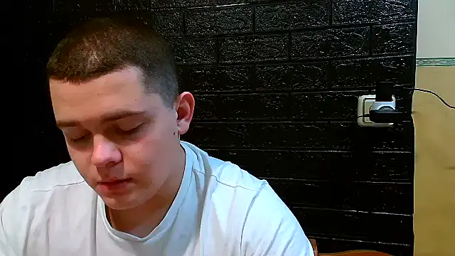 CuteButNaughty  online show from 12.01.25