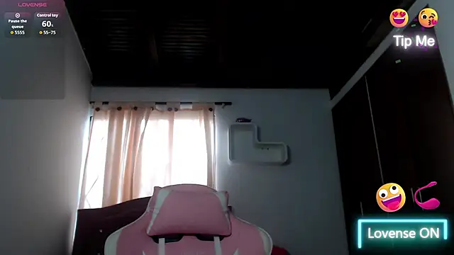 chloe cherry  online show from 11.15.25