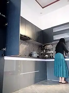   Anna    online show from 01.12.26