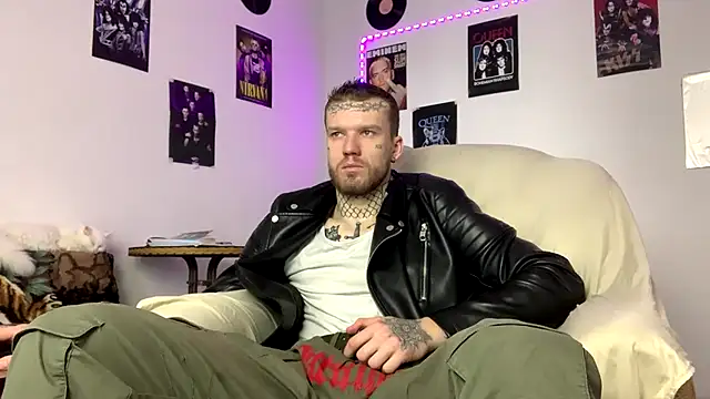 Huntall77 online show from 03.02.26