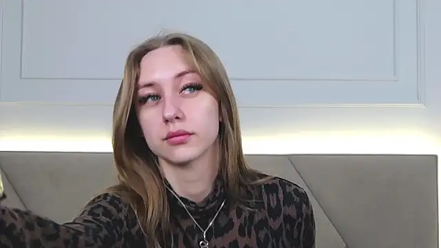 RachaelCute online show from 12.20.25