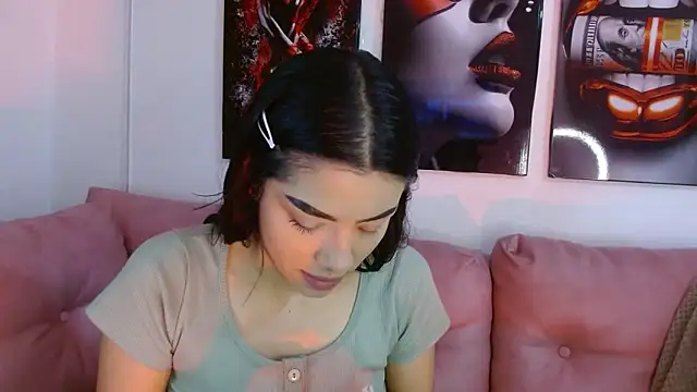 Snapshot of tael_novacs chatting on 02.01.26 tael novacs online show from 02.01.26