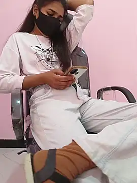 Iamyourdarling online show from 12.02.25