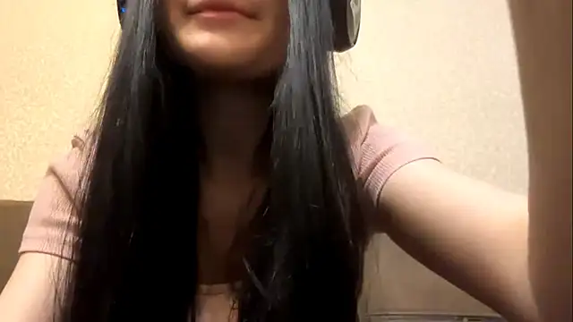 AurorAurora online show from 01.13.26