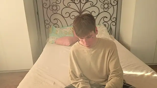 Danny loves Mary online show from 03.25.26