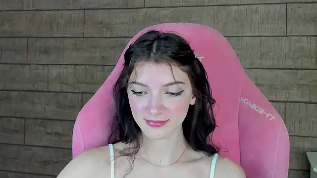 Snapshot of SophiaProve chatting on 02.09.26 SophiaProve online show from 02.09.26