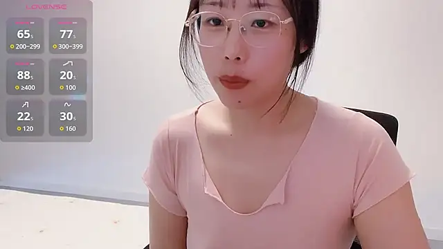 suisui322 online show from 11.28.25