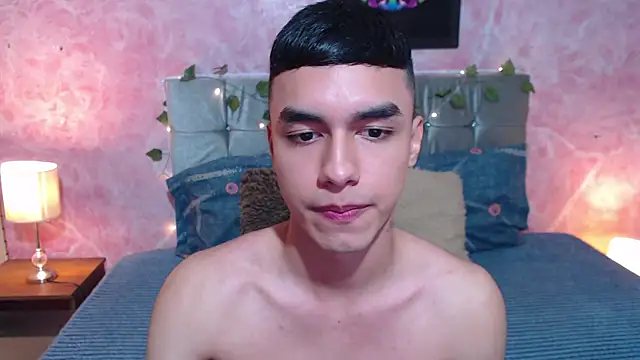 DUVAN MONTES online show from 11.12.25