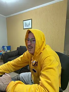 Lucasjandre online show from 08.05.26