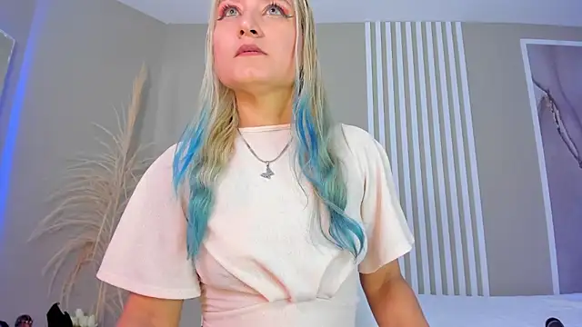 AlexaColdd online show from 12.20.25