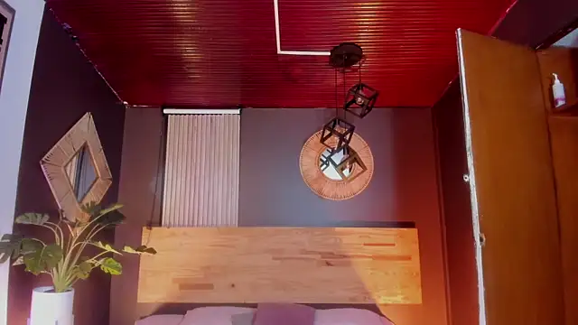 Velvet Dreamss online show from 02.12.26