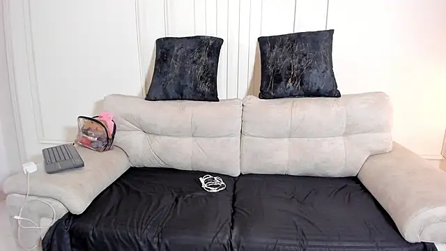 Kenia Storm online show from 01.07.26