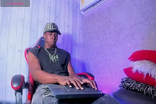 mike aly online show from 12.22.25