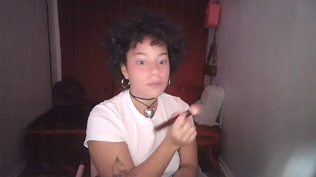 PrettyLittleProblem online show from 11.12.25