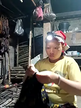 girl-hot2x online show from 04.24.26