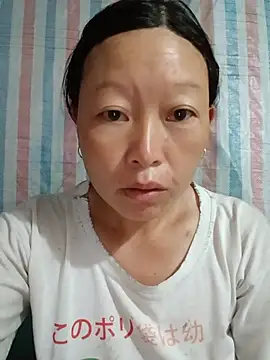 girl-hot2x online show from 07.05.26