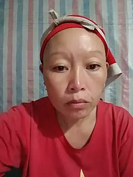 girl-hot2x online show from 07.17.26