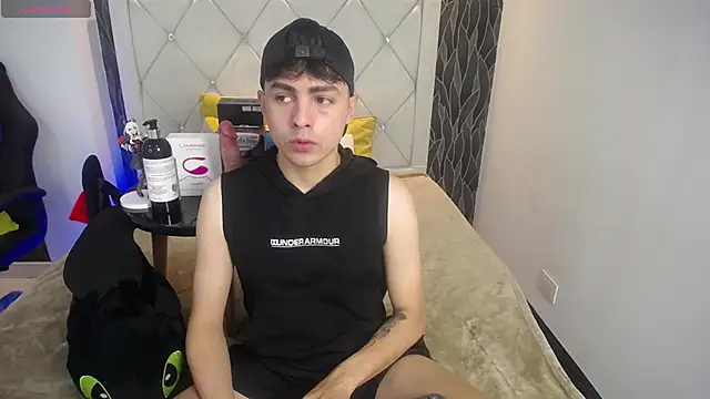 Samu FoXXX online show from 11.25.25