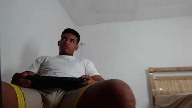 mathews    online show from 12.03.25