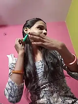 Snapshot of Zoya_Gi chatting on 11.14.25 Zoya Gi online show from 11.14.25