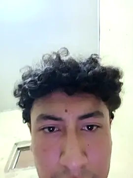 Snapshot of Novato_o chatting on 03.11.26 Novato o online show from 03.11.26