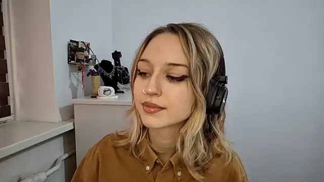 SilvanaKelson online show from 11.11.25