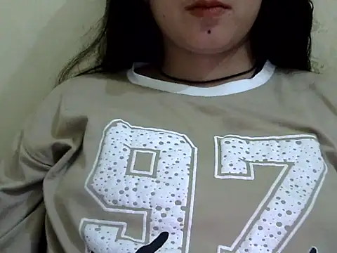 Anika Singh online show from 04.11.26