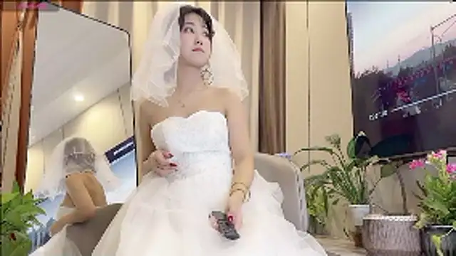 GG-BONG1 online show from 01.11.26