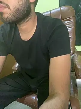 hotyyyyjonny online show from 04.11.26