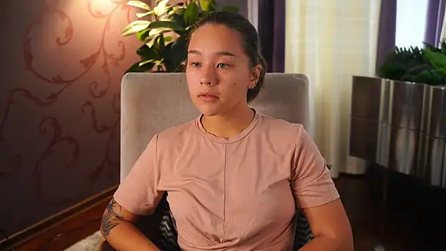 ArleenVizena online show from 11.14.25