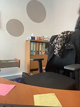 Deessenympho online show from 03.10.26