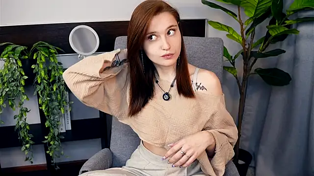 IsaParadiso online show from 11.12.25