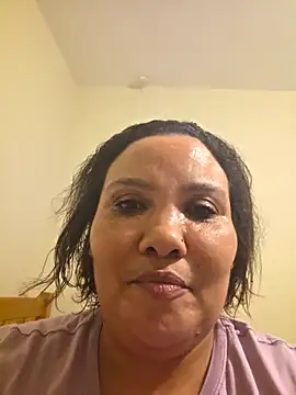 Curvy-Nthabi X online show from 11.11.25