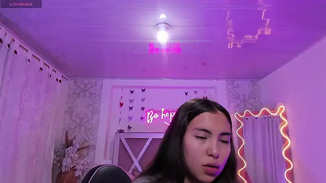 ISABELA TAY online show from 03.13.26