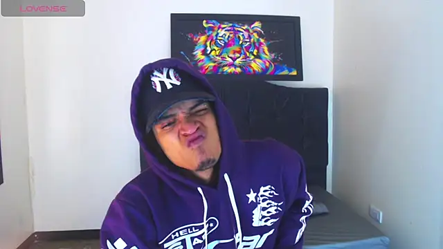 Isaacas  online show from 11.27.25