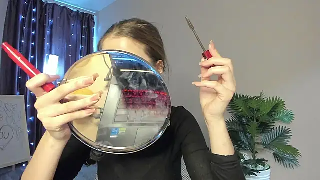 Aurora Glow21 online show from 02.17.26