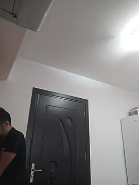 Snapshot of Dale_E chatting on 10.30.25 Dale E online show from 10.30.25