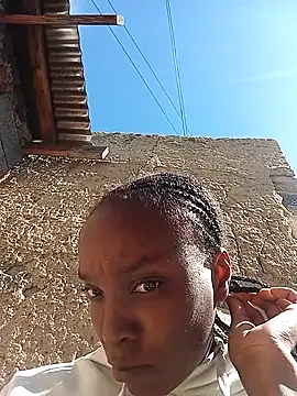 Beverlygurlx6 online show from 02.16.26