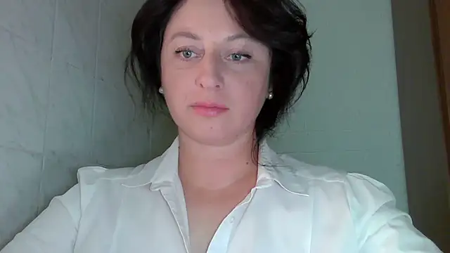 Snapshot of MelinaAx chatting on 06.24.26 MelinaAx online show from 06.24.26