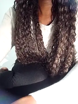 mirna96 online show from 11.17.25