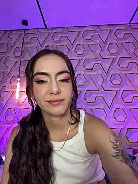 Snapshot of MelanyyJhonson15 chatting on 07.01.26 MelanyyJhonson15 online show from 07.01.26