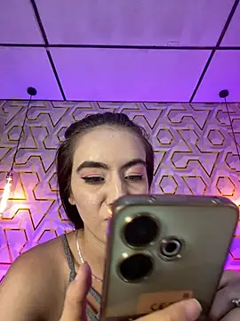 Snapshot of MelanyyJhonson15 chatting on 07.17.26 MelanyyJhonson15 online show from 07.17.26