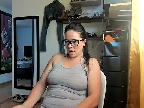caroline 47 online show from 05.22.26
