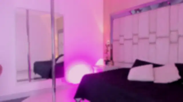 SnakeMuse online show from 12.20.25